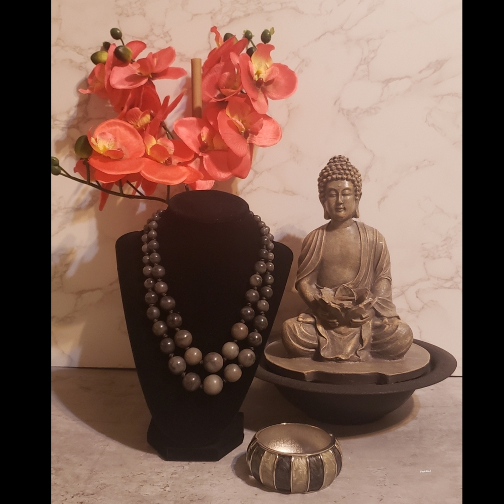 Grey & White Bead Necklace & Bangle Set
